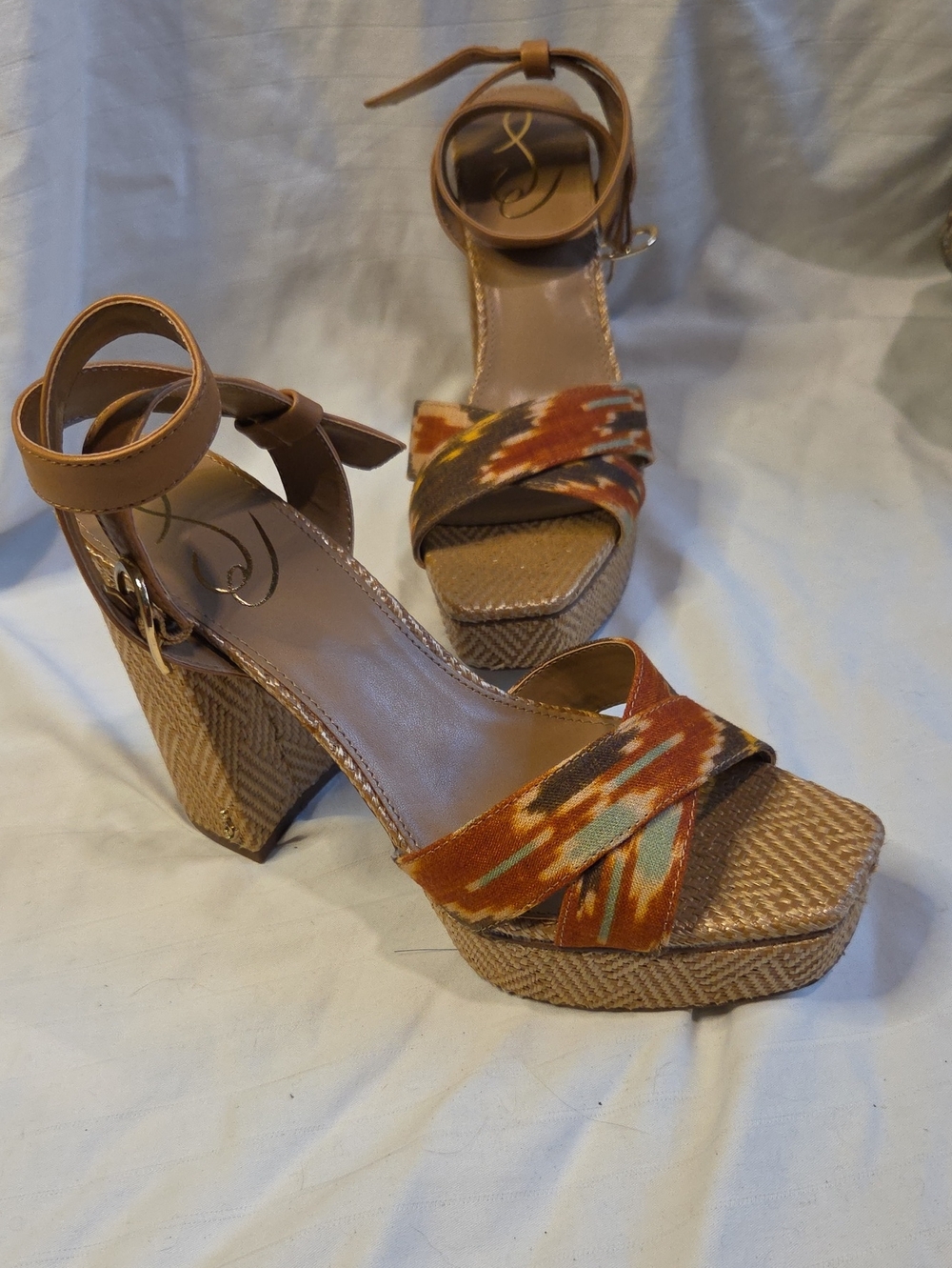 Sam Edelman Tan Platform Sandals with Patterned Straps Sz 8